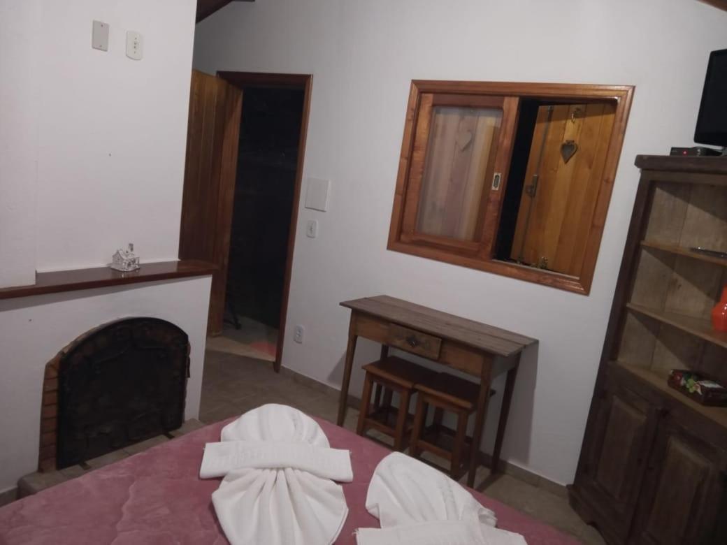 Chales Da Fonte Apartment Camanducaia Ngoại thất bức ảnh